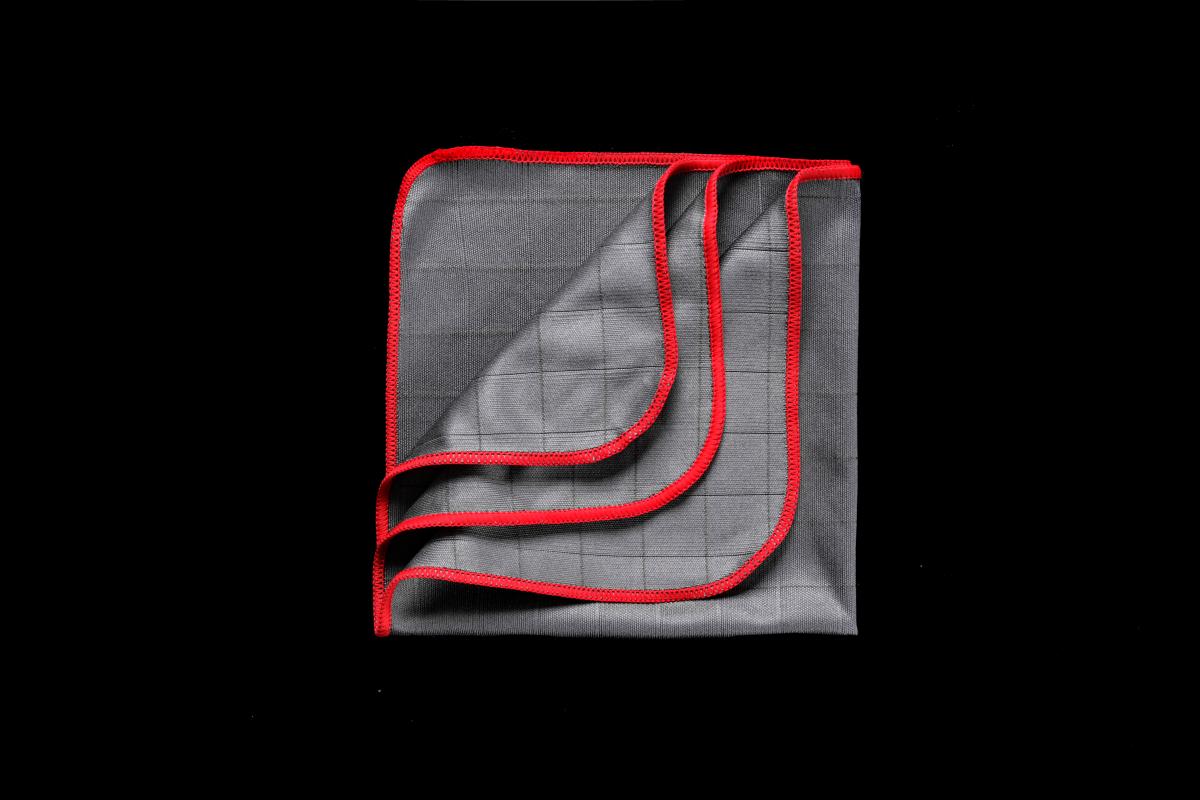 Cartainer CarbonFaser carbon içerikli tüysüz cam bezi 40x43cm